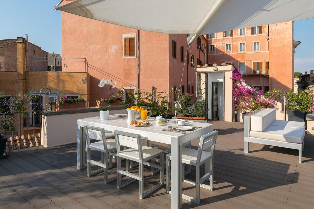 Nostromondo Ciancaleoni Palace Екстериор снимка